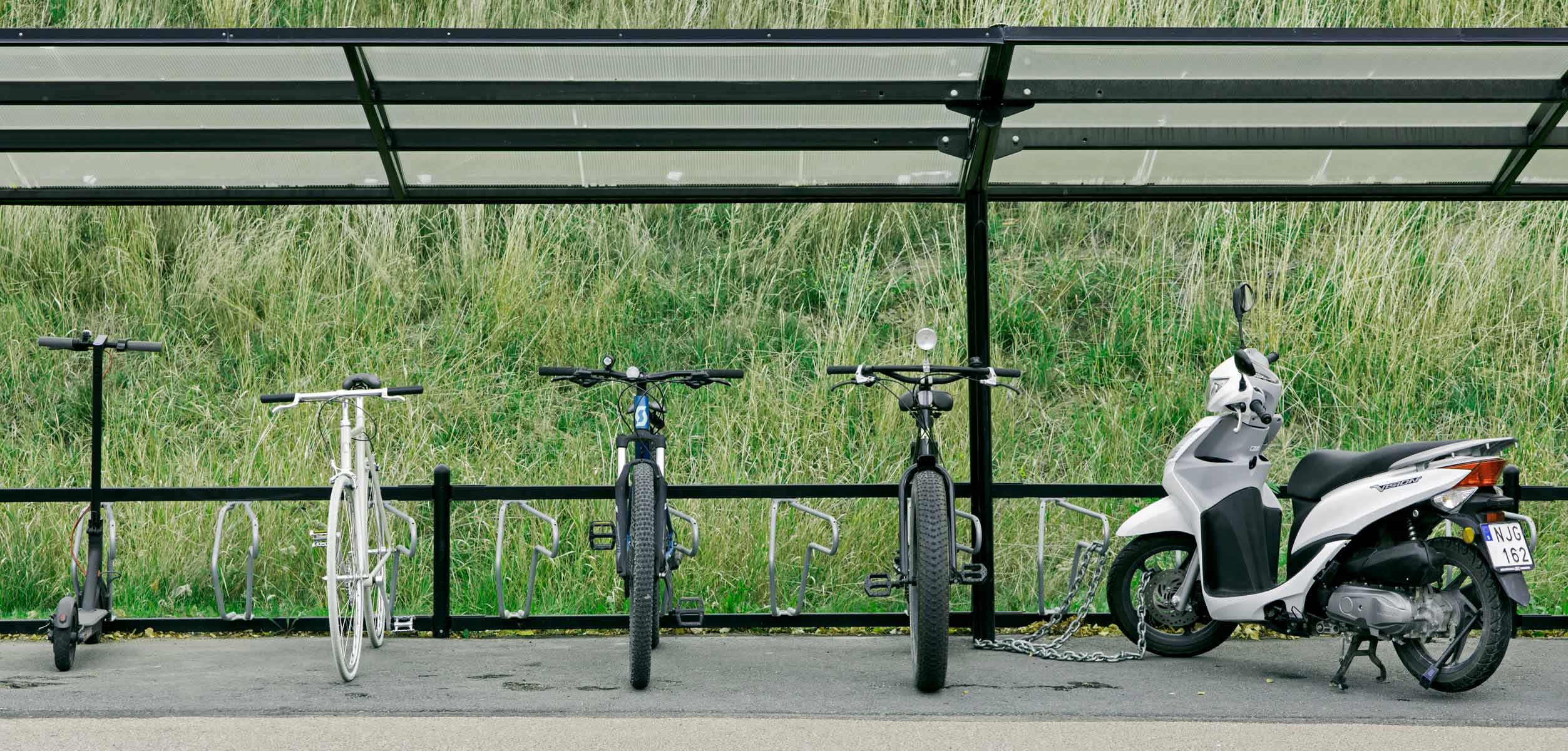 Sykkelparkering på skole og flerbrukshall